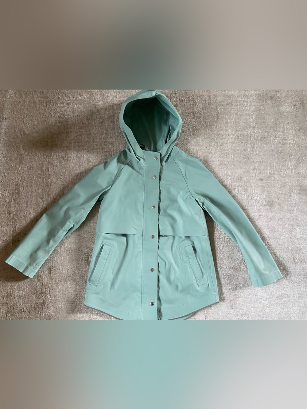 Ivivva Girls' Hooded Raincoat in Mint / Sea Foam
